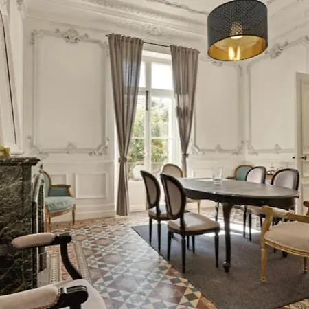 Marie Antoinette Apartment
