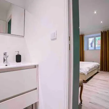 Marie Antoinette 戛纳